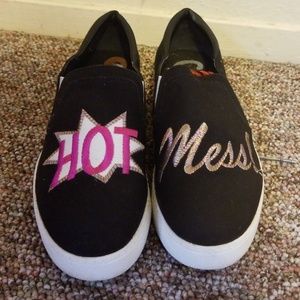 Women's shoes